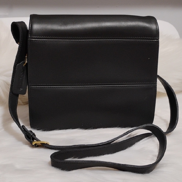 Coach Handbags - SALE! Coach Vintage 9092 Tribeca Black Leather Flap Shoulder Bag & Hangtag